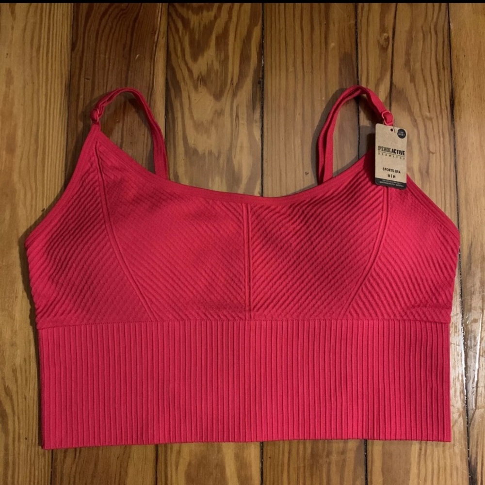 NWT Victoria’s Secret PINK Red Sports Bra Seamless Size Medium
